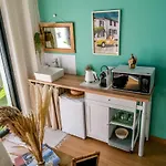 By Aix Keys Avec Jacuzzi Privatif 5 Min Des Plages Fouras Bed & Breakfast 4*