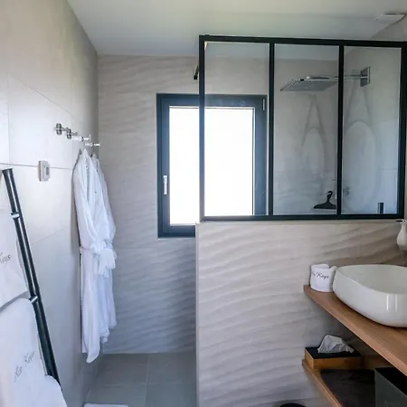 By Aix Keys Avec Jacuzzi Privatif 5 Min Des Plages Fouras 4*