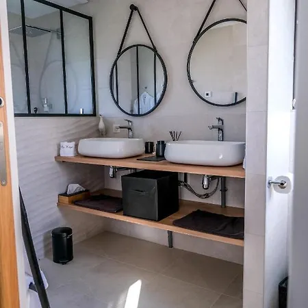 فندق مبيت وإفطار By Aix Keys Avec Jacuzzi Privatif 5 Min Des Plages Fouras 4*