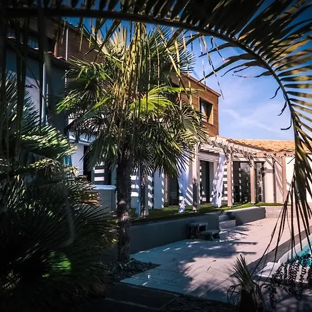 فندق مبيت وإفطار By Aix Keys Avec Jacuzzi Privatif 5 Min Des Plages Fouras Saint-Laurent-de-la-Prée