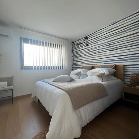 فندق مبيت وإفطار By Aix Keys Avec Jacuzzi Privatif 5 Min Des Plages Fouras