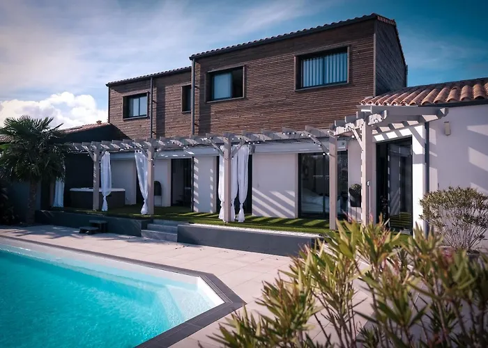 Bed and Breakfast By Aix Keys Avec Jacuzzi Privatif 5 Min Des Plages Fouras