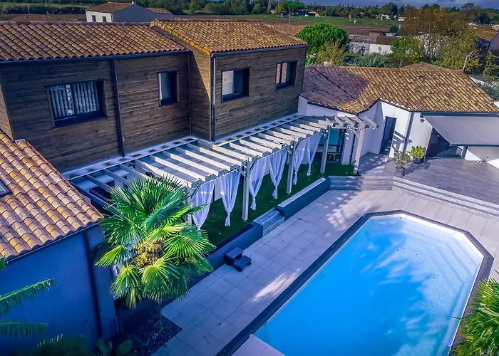 By Aix Keys Avec Jacuzzi Privatif 5 Min Des Plages Fouras 4*